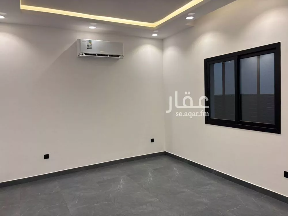 دور 4 غرف في العارض 8