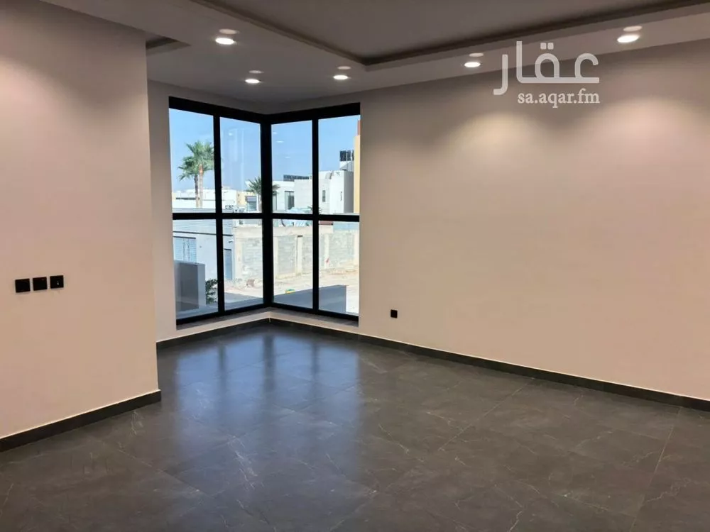 دور 4 غرف في العارض 2