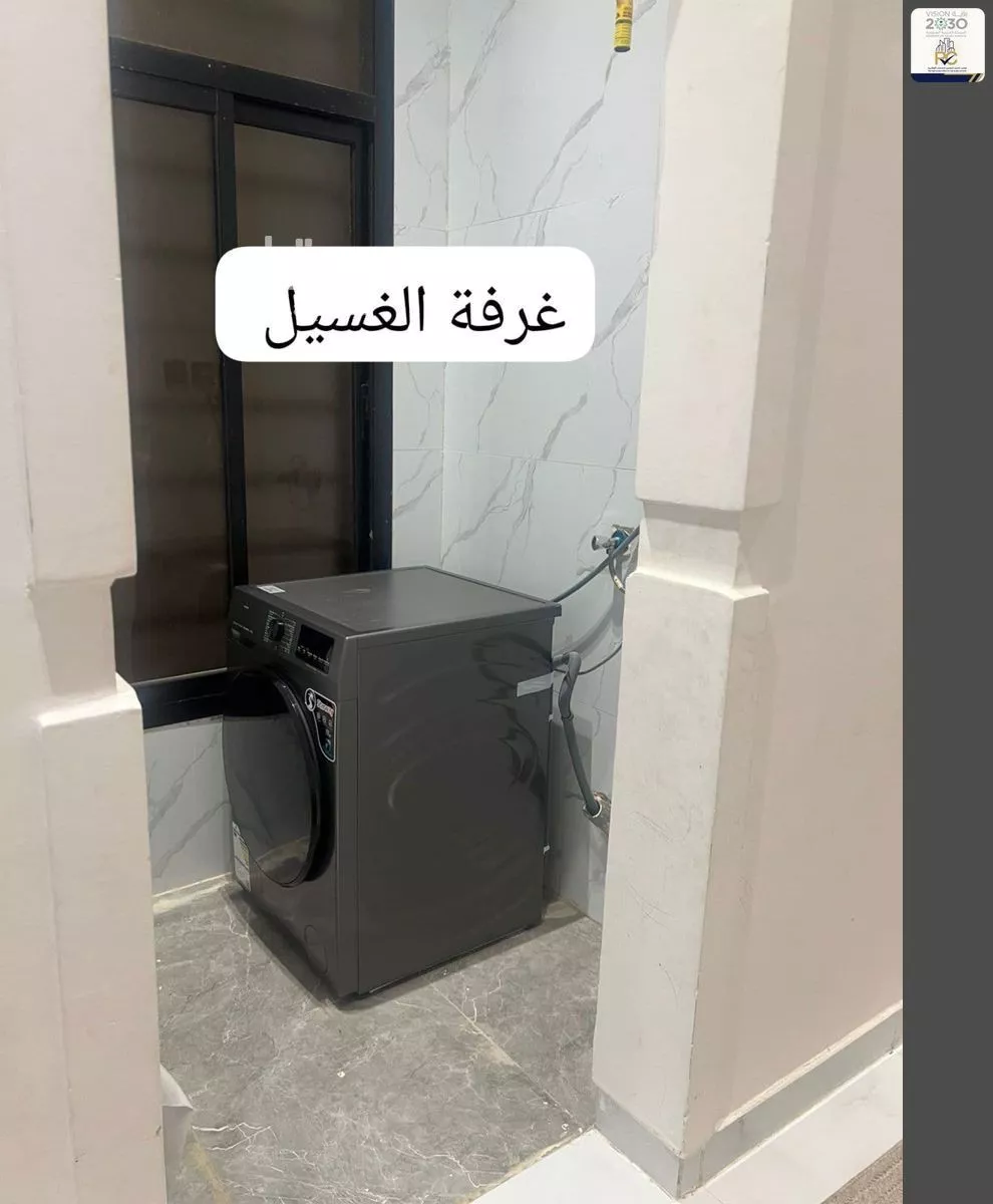 5 bedroom floor in Badr 5