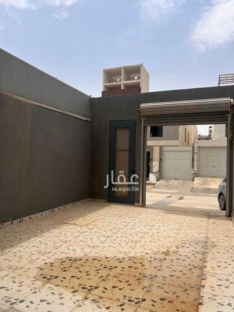 دور 3 غرف في عكاظ 12