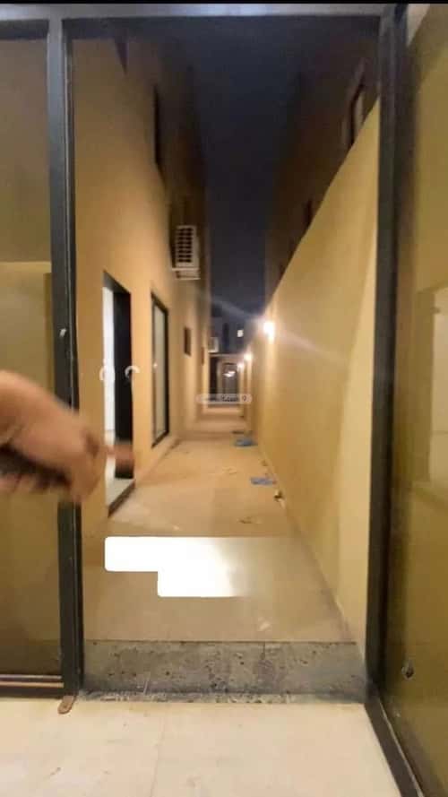 فيلا 6 غرف في عكاظ 3