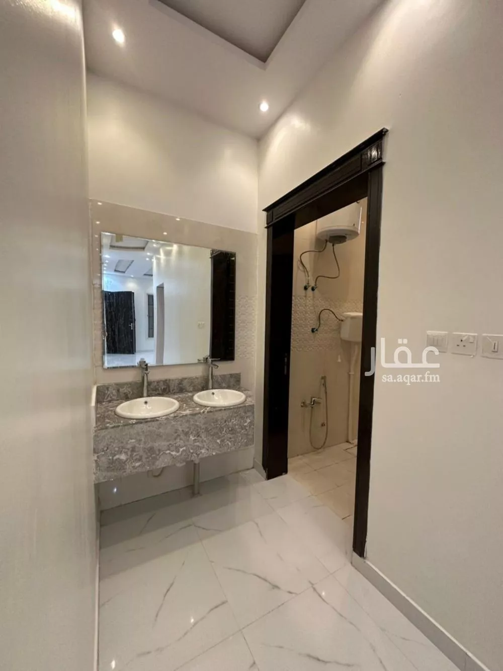 فيلا 5 غرف في الرمال 3