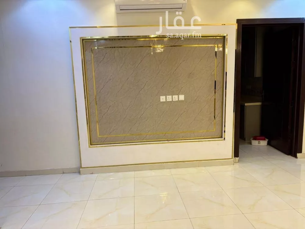6 bedroom villa in Al Rimal 4