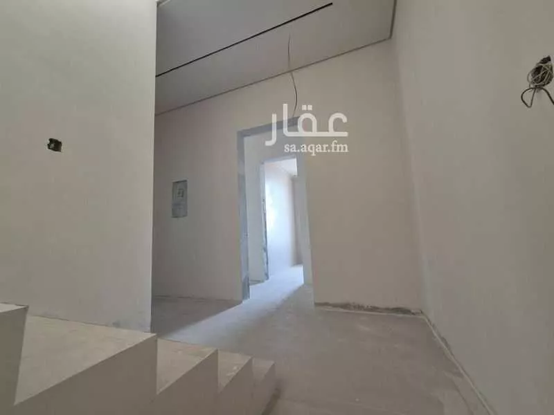 شقة 7 غرف في طيبة 13