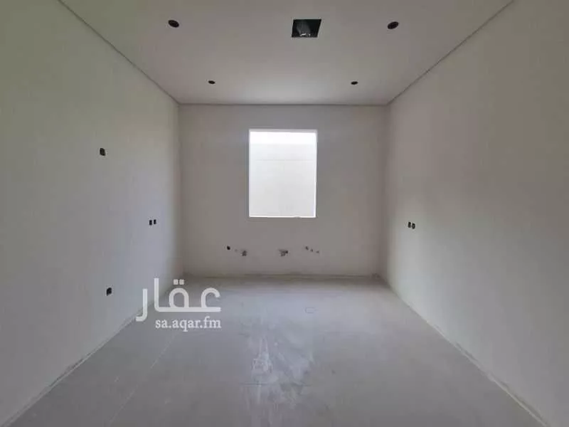 شقة 7 غرف في طيبة 7