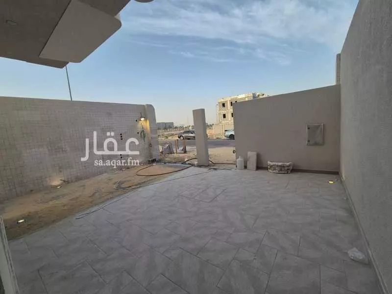شقة 7 غرف في طيبة 22