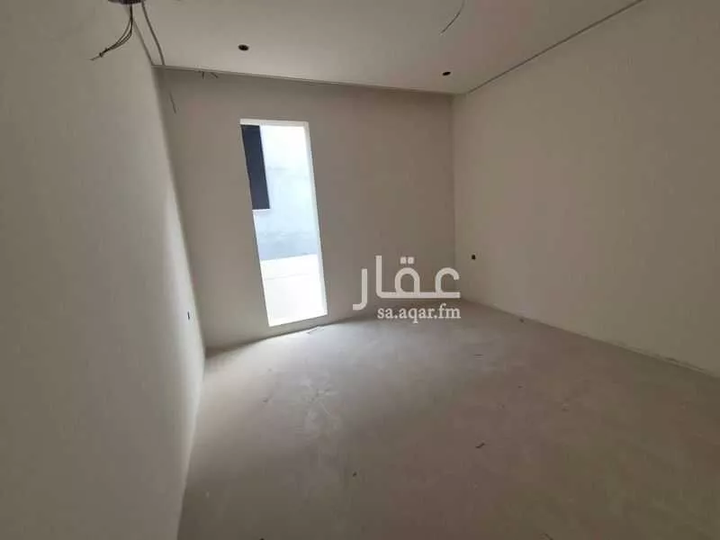شقة 7 غرف في طيبة 18