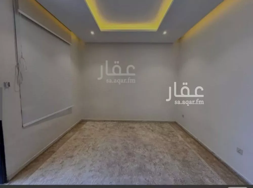 فيلا 4 غرف في الشرق 3
