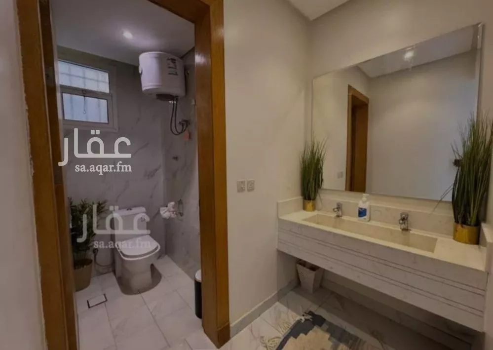 فيلا 4 غرف في الشرق 2