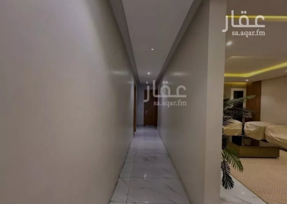 فيلا 4 غرف في الشرق 16