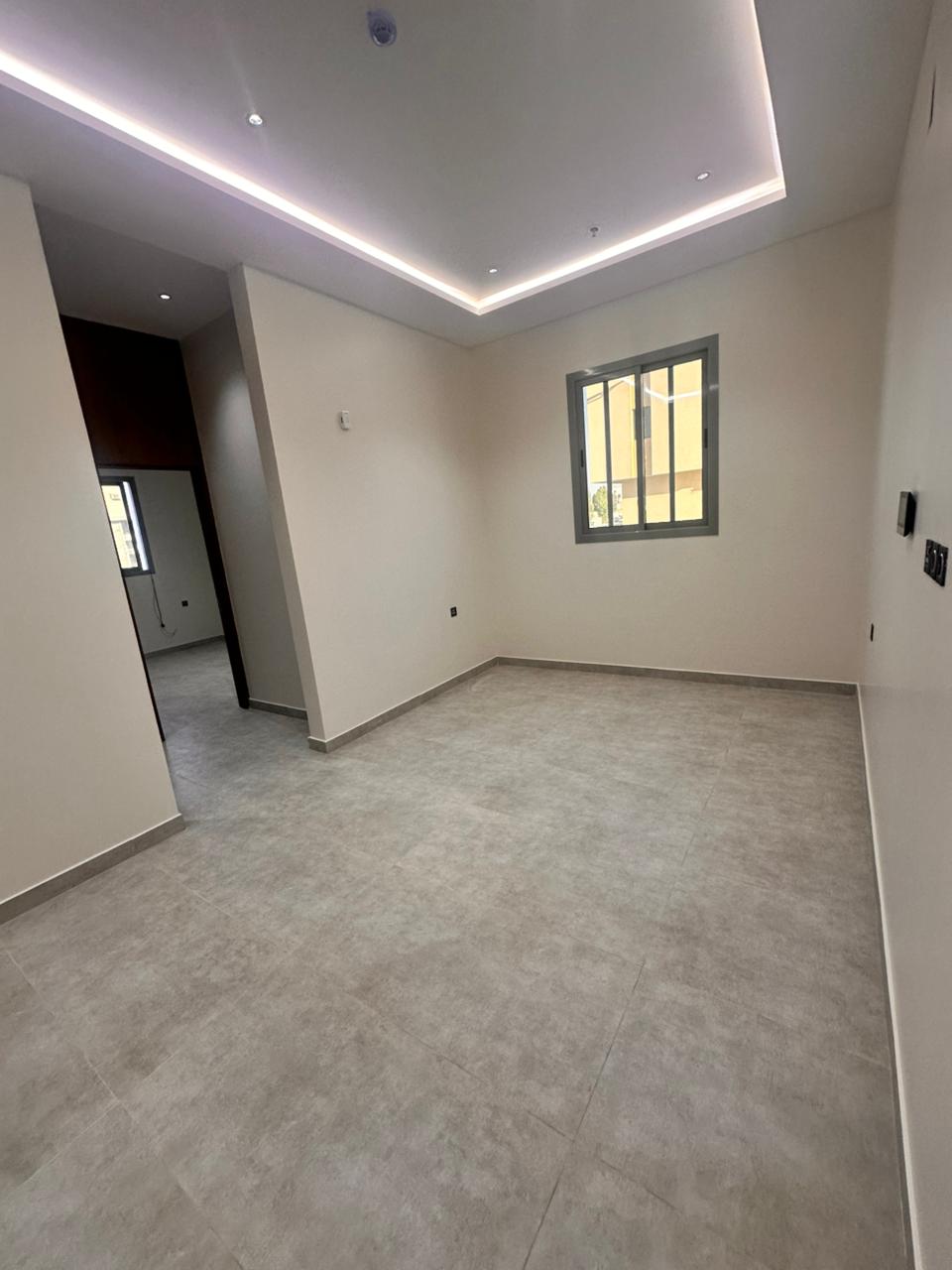 شقة  في ظهرة لبن 3