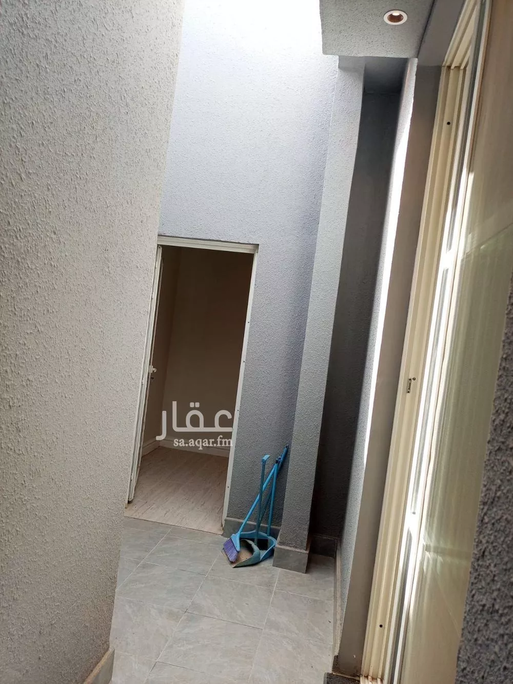 شقة 4 غرف في العارض 16