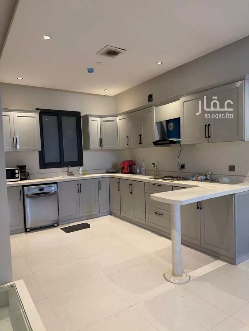 3 bedroom apartment in Al Yasmin 7