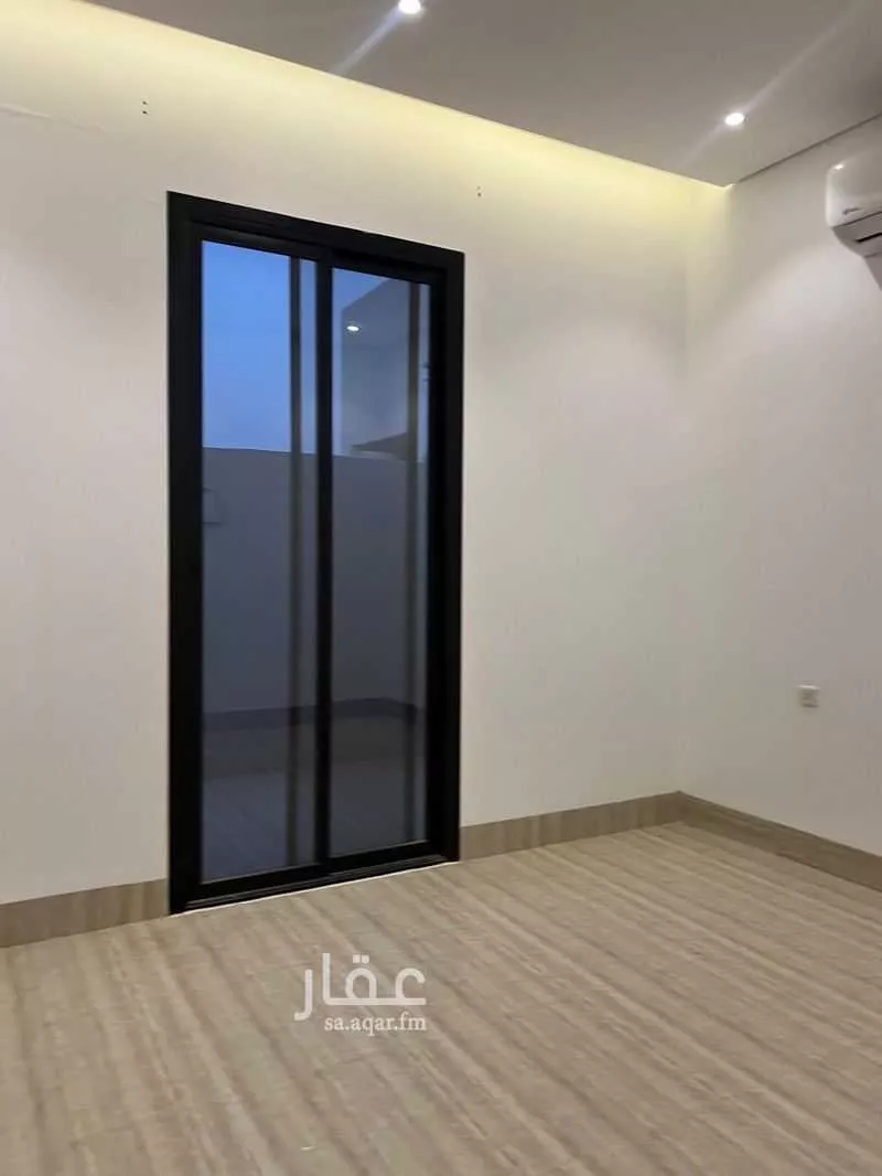 شقة 2 غرف في الرمال 5