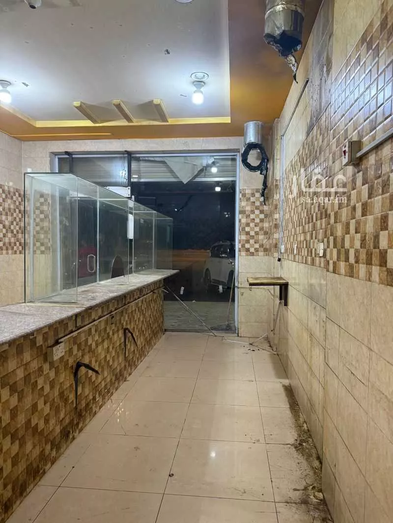 610 sqm shop in Al Salam 3