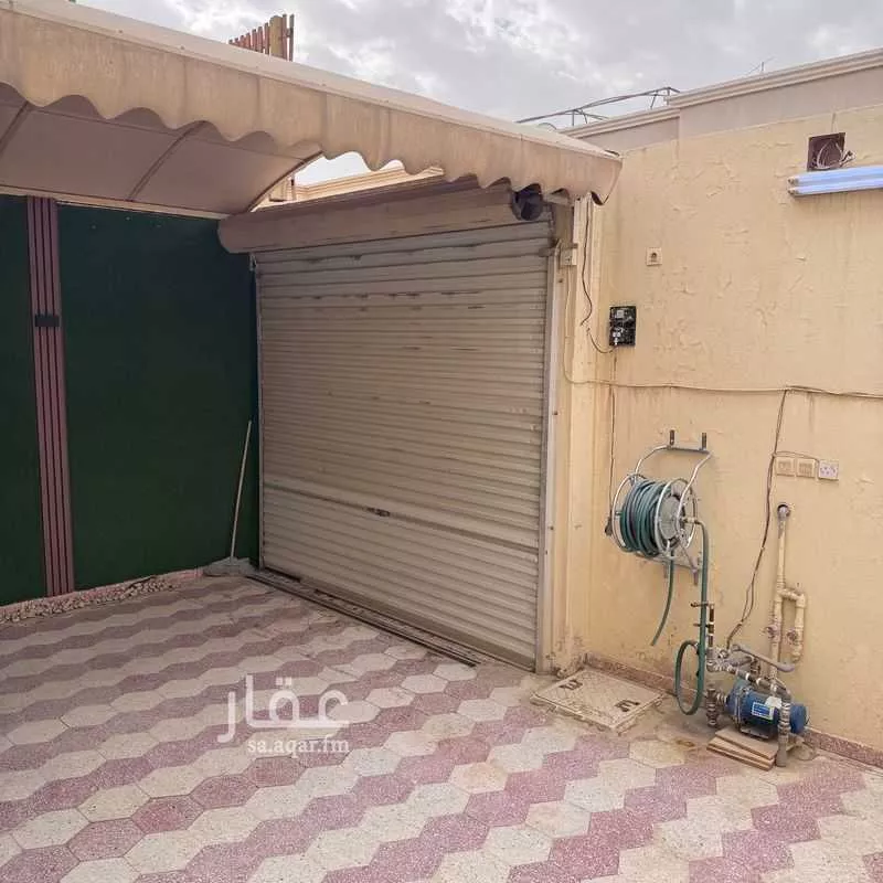 فيلا 7 غرف في المروة 8