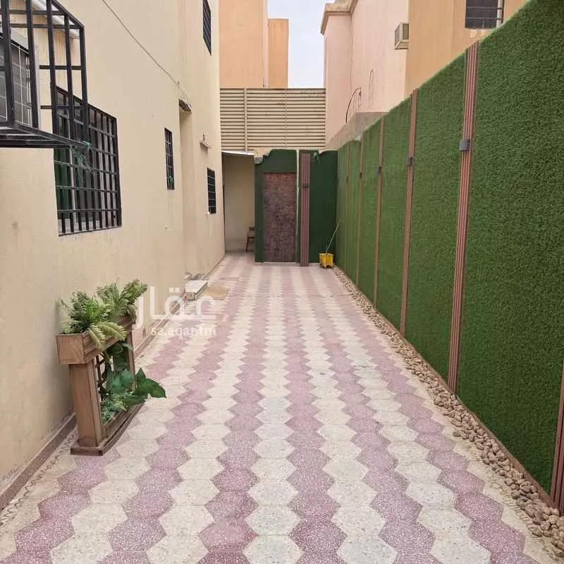 فيلا 7 غرف في المروة 2