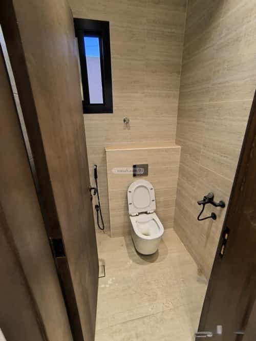 5 bedroom apartment in Al Rahmaniyyah 7