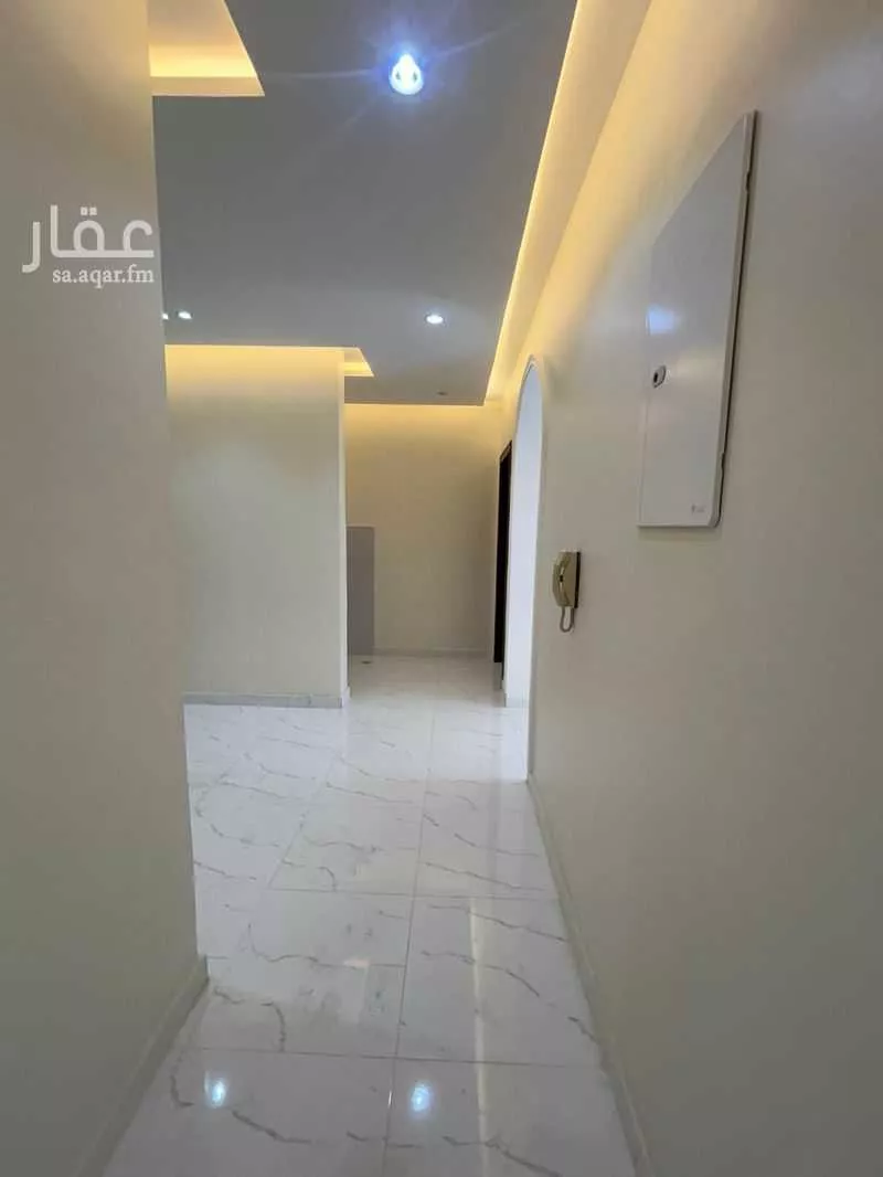 شقة 2 غرف في عريض 10