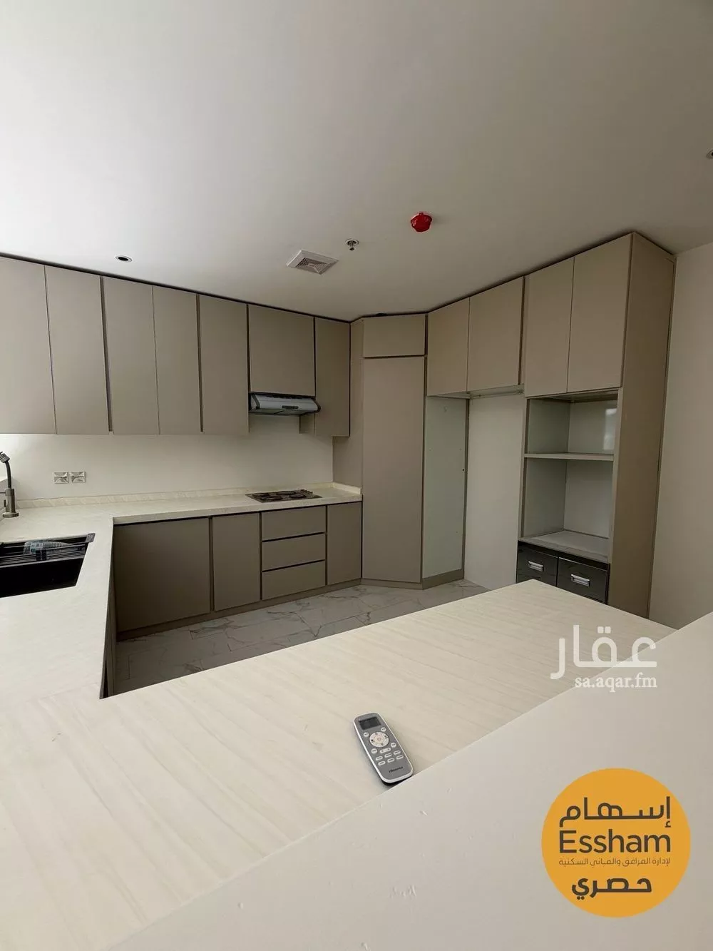شقة 3 غرف في الحمرا 3