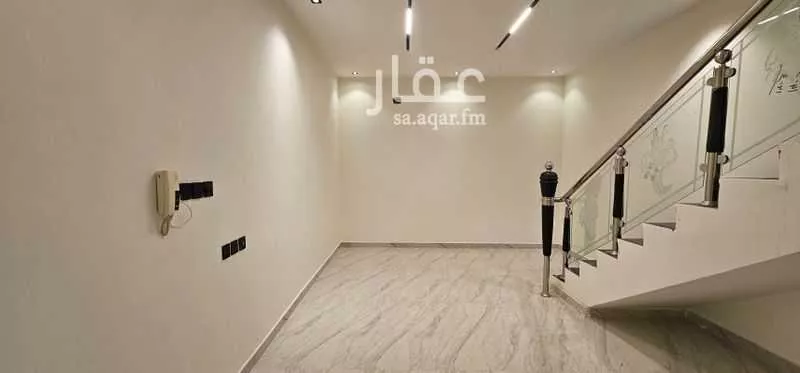 دور 4 غرف في طيبة 7