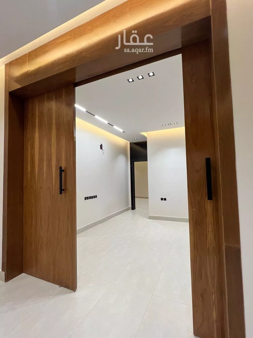5 bedroom floor in Namar 2