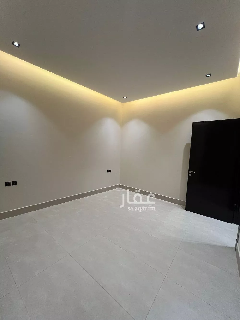 5 bedroom floor in Namar 11