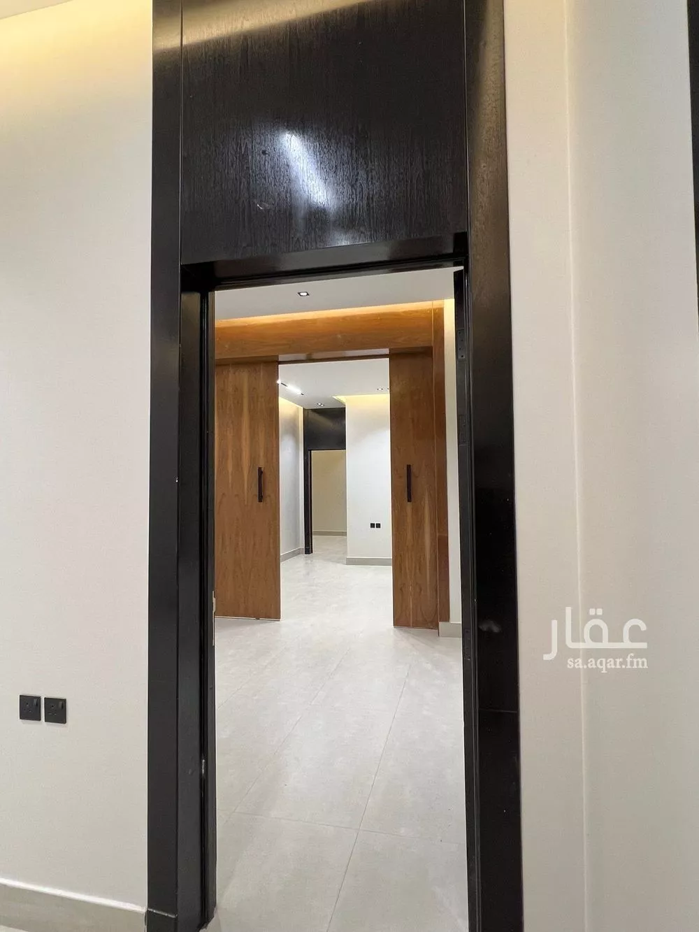 5 bedroom floor in Namar 8
