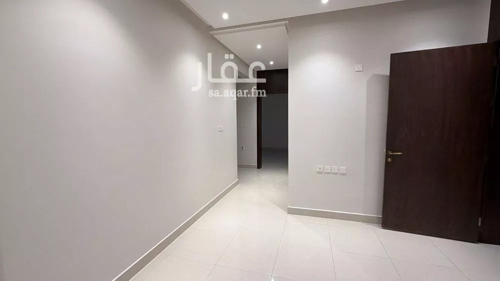 دور 3 غرف في الملقا 4