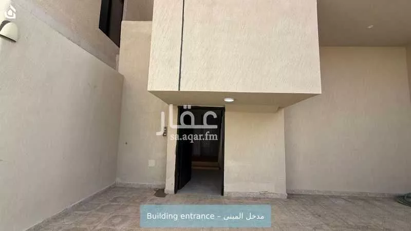 3 bedroom floor in Al Aridh 2