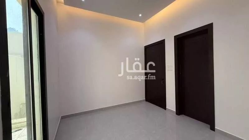 3 bedroom floor in Al Aridh 7