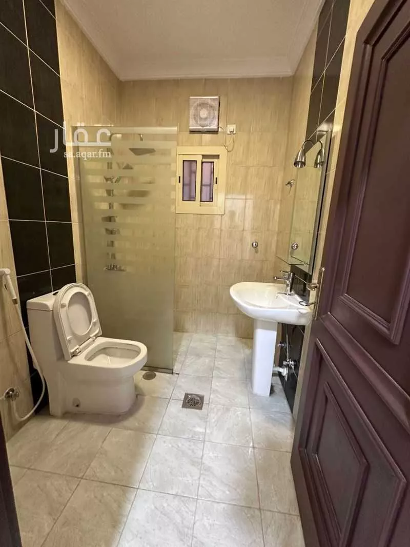 2 bedroom floor in Al Asalah 12