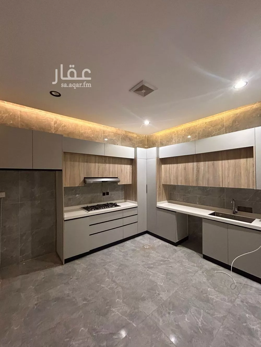 دور 5 غرف في عكاظ 25