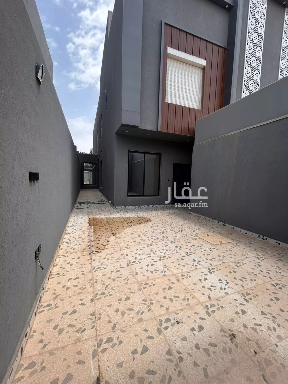 دور 5 غرف في عكاظ 2