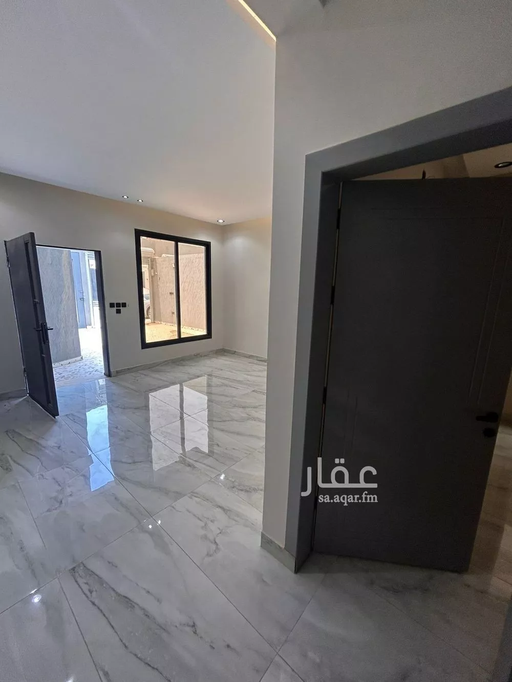دور 5 غرف في عكاظ 5
