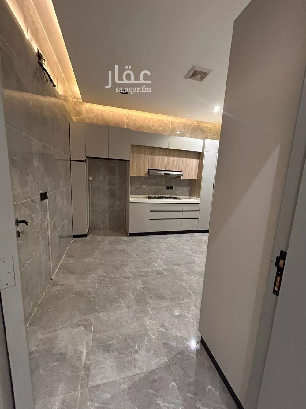 دور 5 غرف في عكاظ 27
