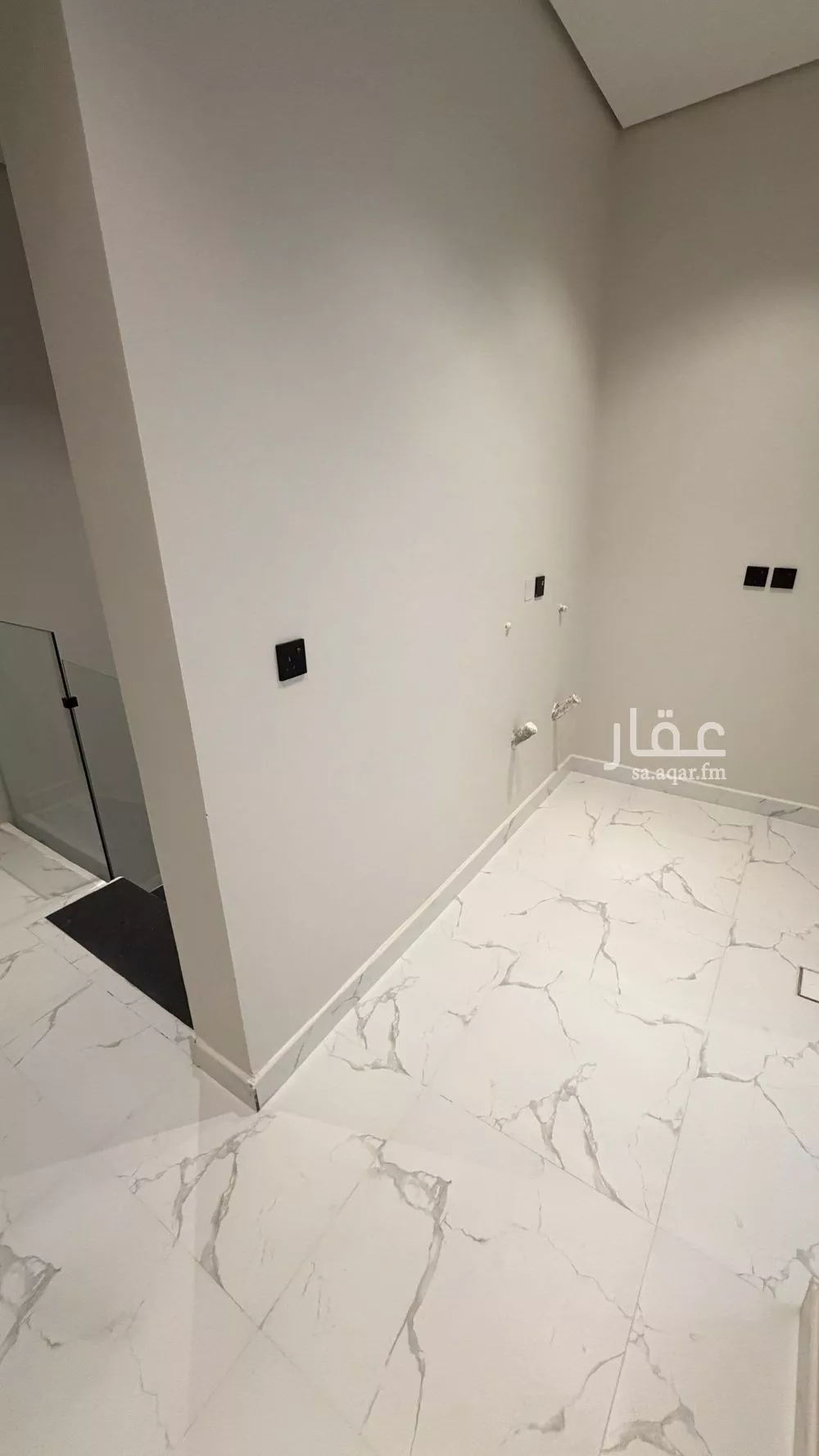 فيلا 4 غرف في القادسية 14
