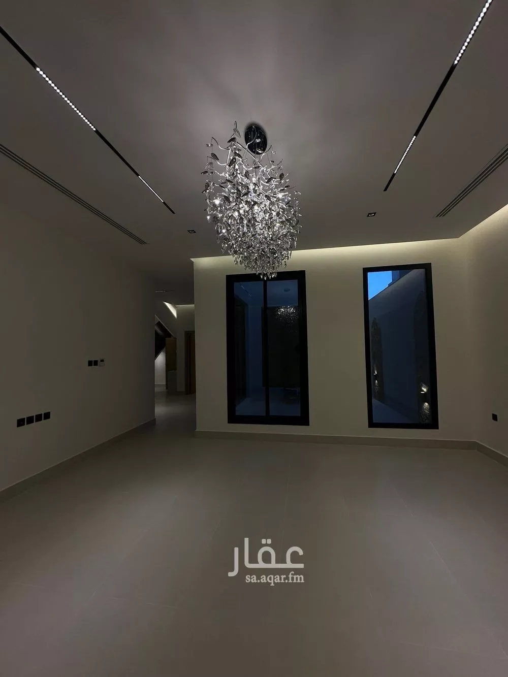 فيلا 6 غرف في المهدية 5