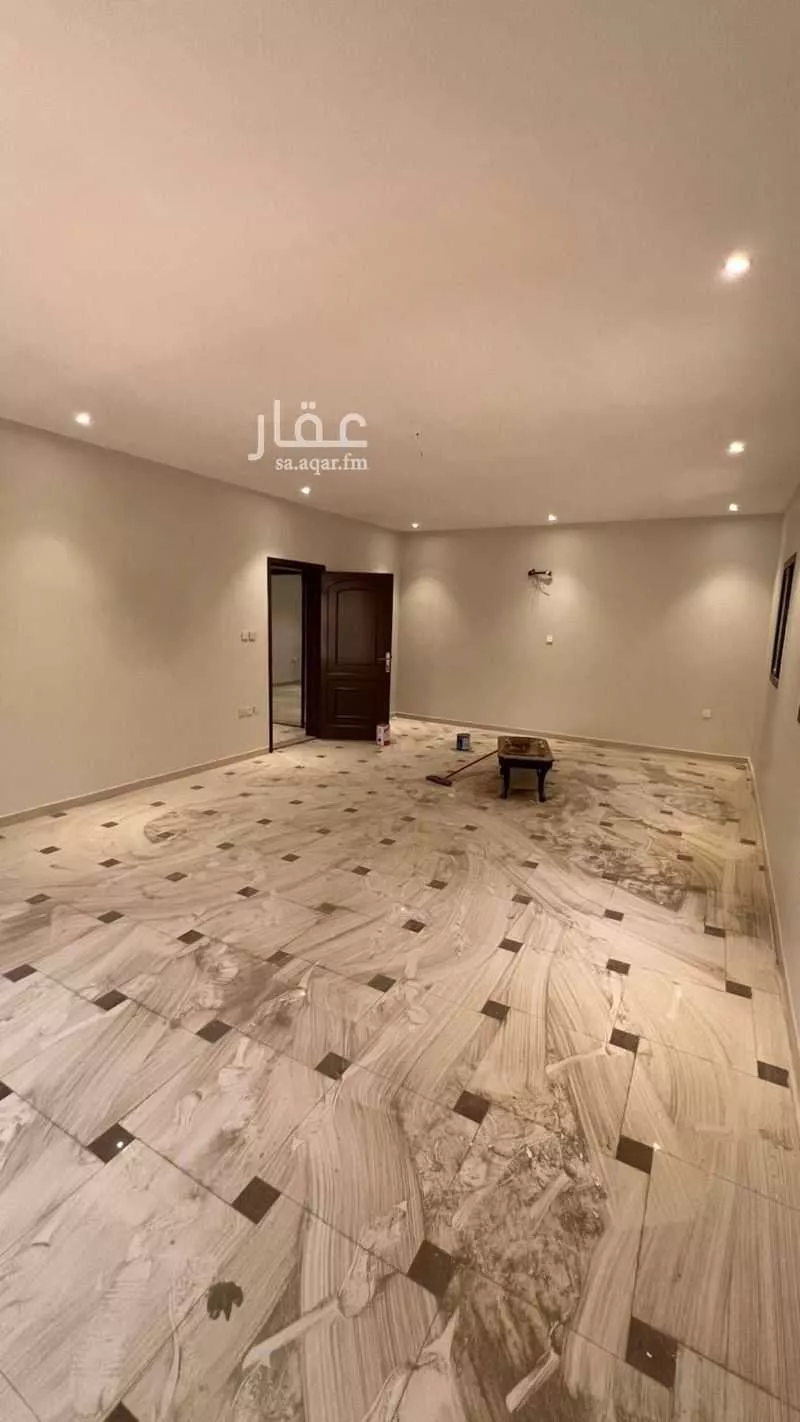 3 bedroom apartment in Al Marwa 3