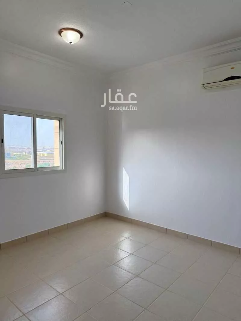 شقة 3 غرف في عرقة 6