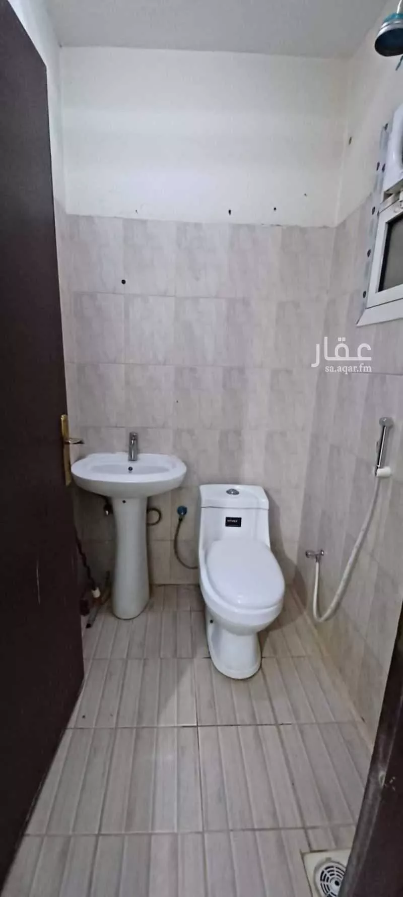 شقة 1 غرف في الخليج 4