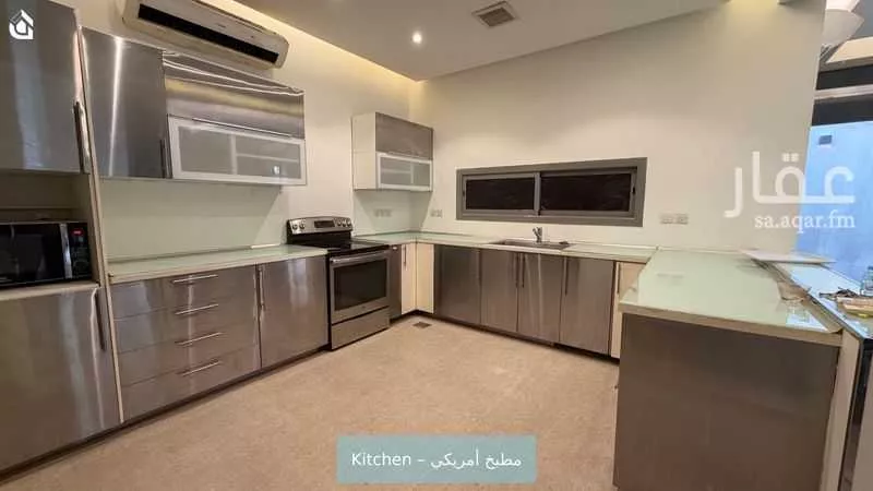 فيلا 4 غرف في العارض 4