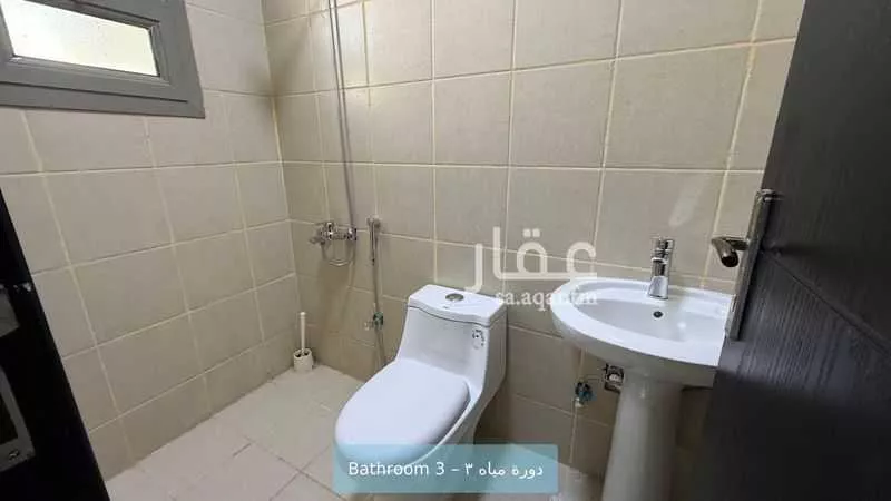 فيلا 4 غرف في العارض 15