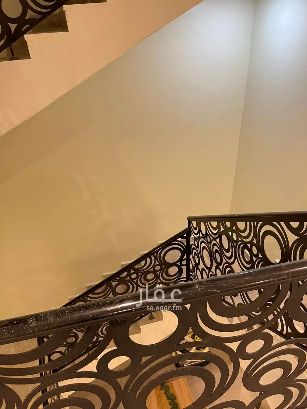 فيلا 6 غرف في طيبة 15