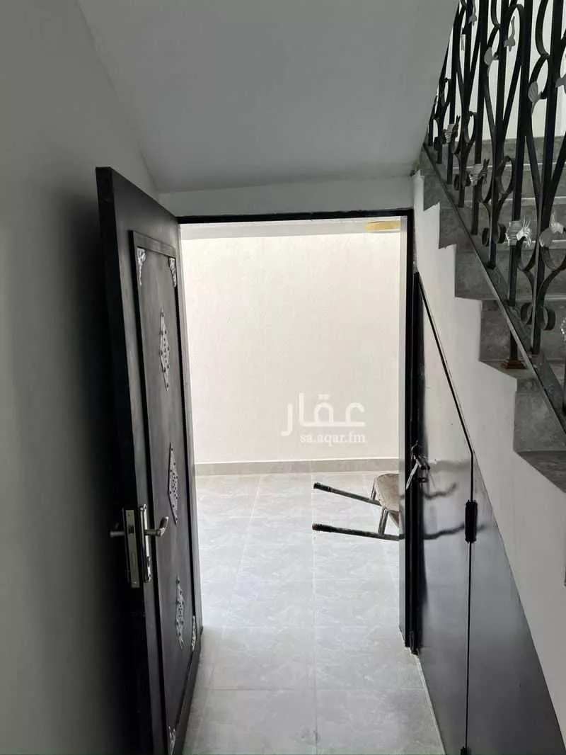 فيلا 3 غرف في الرمال 2