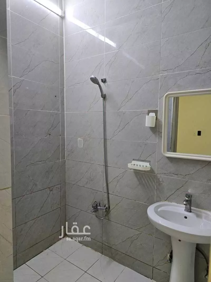 2 bedroom apartment in Al Rawdah 11
