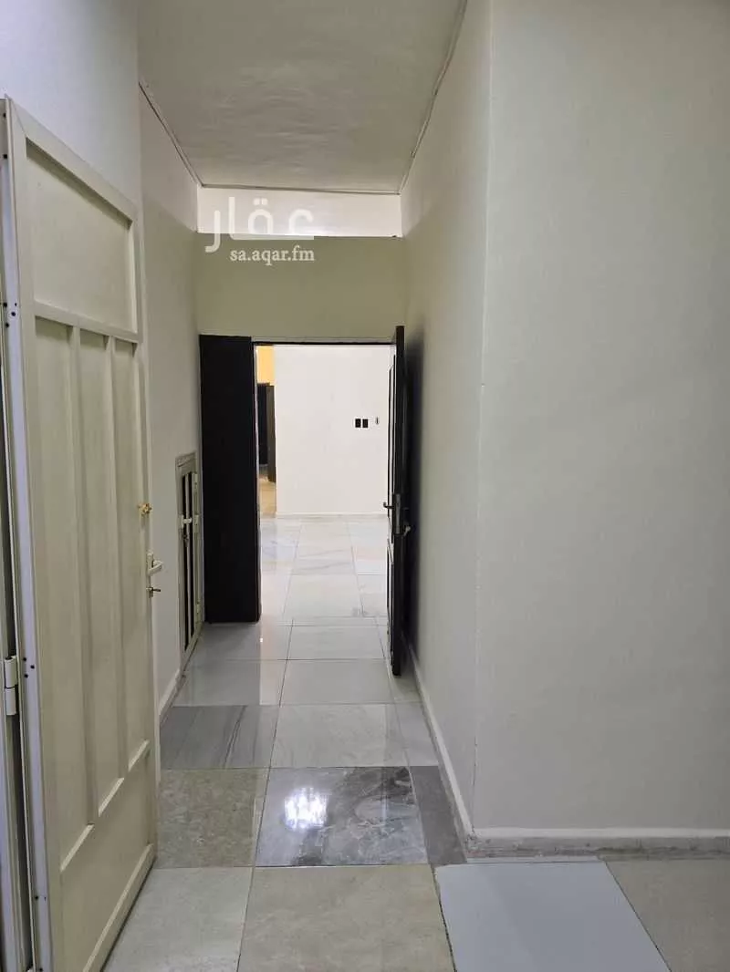 2 bedroom apartment in Al Rawdah 9