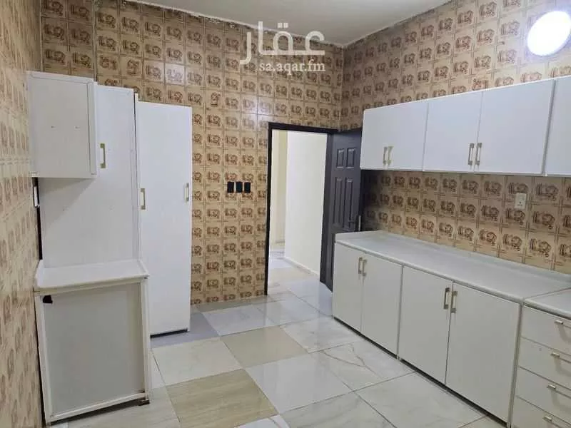 2 bedroom apartment in Al Rawdah 10