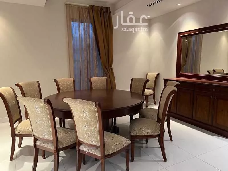 فيلا 4 غرف في عرقة 8