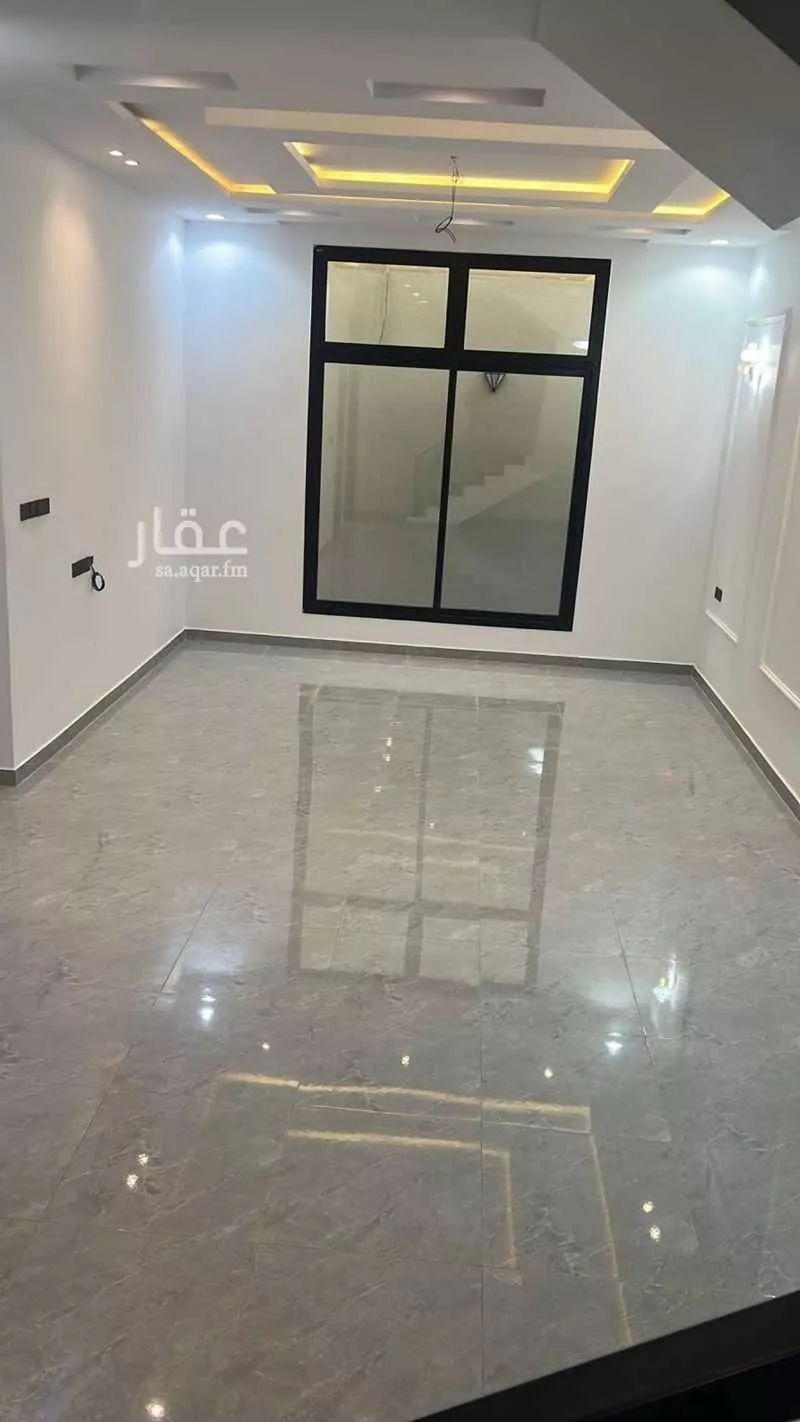 فيلا 5 غرف في الجنادرية 2